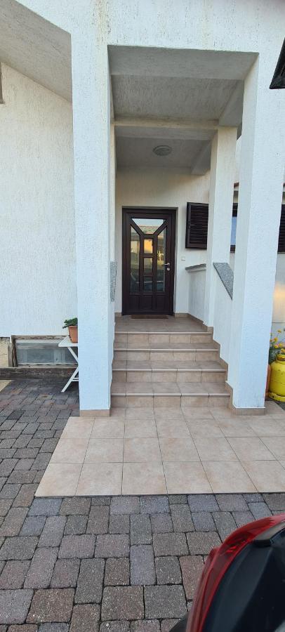 Apartman Mia Baska  Ngoại thất bức ảnh